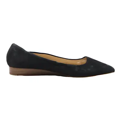 BATA Pump Heels Black Leather Womens UK 6