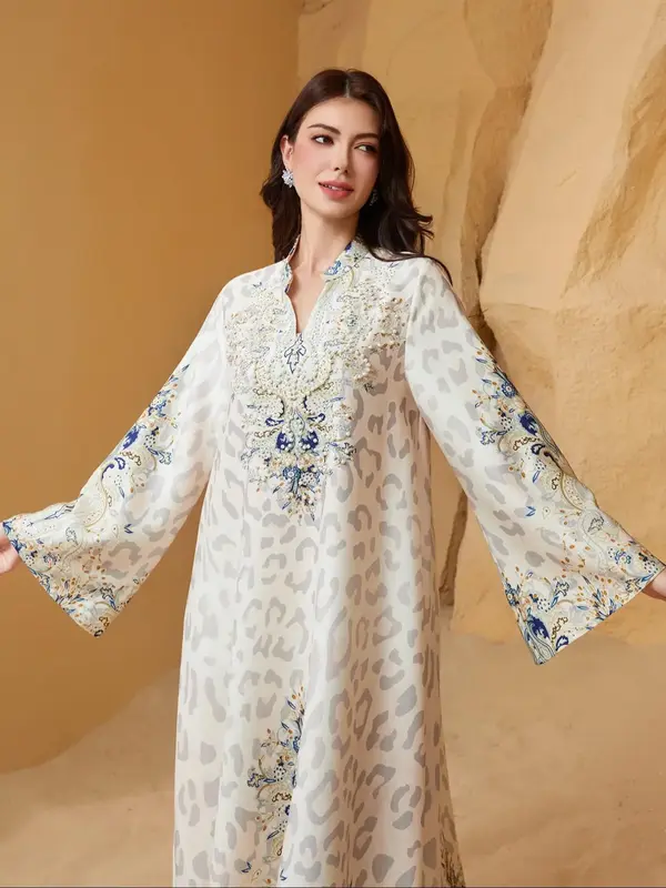 Women's Floral Embroidery Long Kaftan Dress, Elegant Notched Neck Long Sleeve Arabic Clothing, Ladies Islamic Clothing for Da...