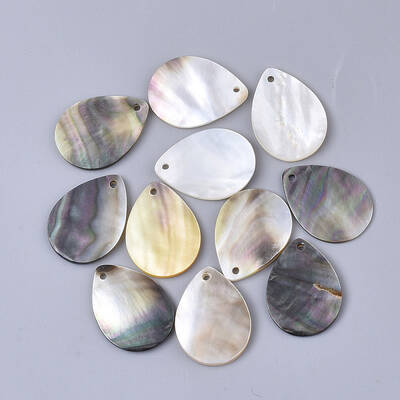 Black Lip Shell Pendants