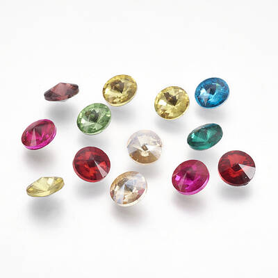Glass Pointed Back Rhinestone