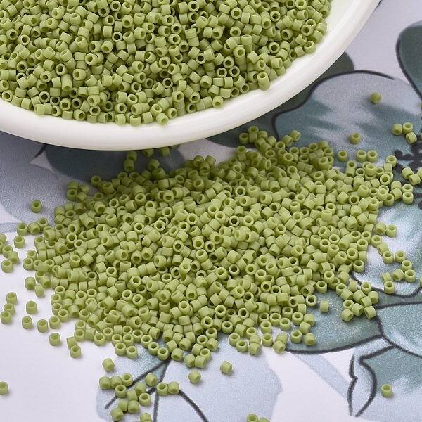 MIYUKI Delica Beads