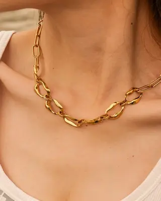 18K Gold Link Chain Necklace