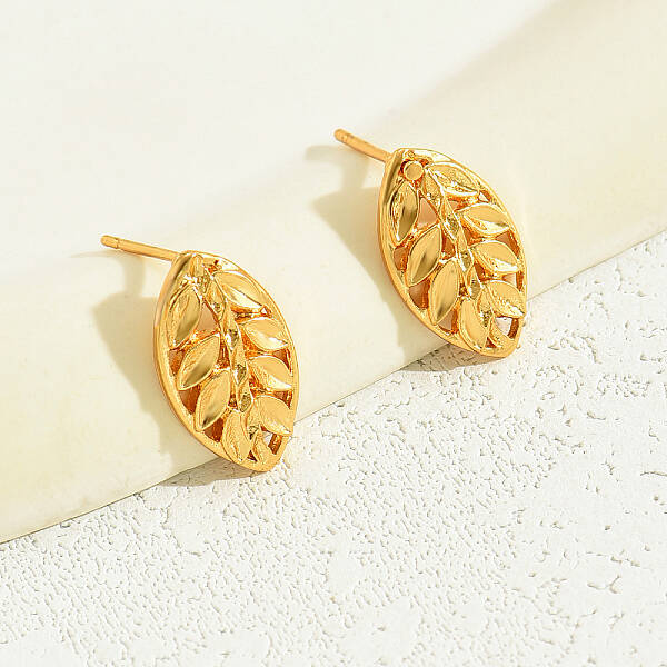 Vintage Leaf Hollow Stud Earrings