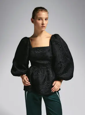 CECILE BLACK BLOUSE | Size: S