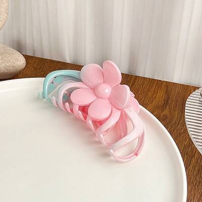 Plastic Claw Hair Clips