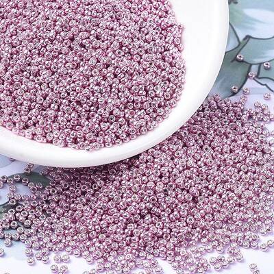 MIYUKI Round Rocailles Beads