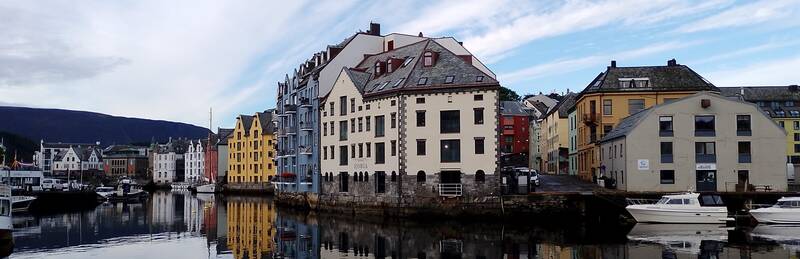 The Essence of Ålesund Walking Tour