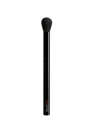 Black Up Illuminating Brush