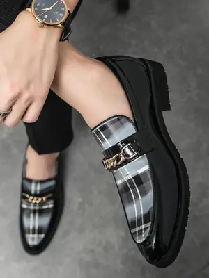 Men's Fashionable Chain Decorated Slip on Dress Shoes, 2024 New Style Casual Comfortable Loafers for Banquet Ball Party Weddi...