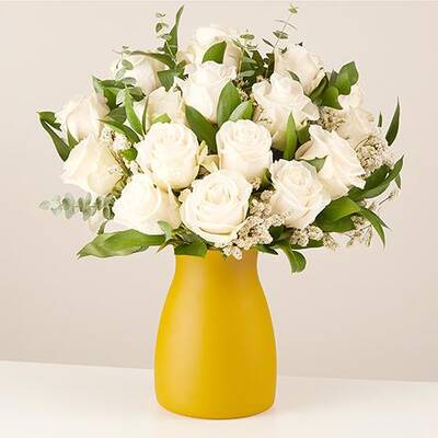 Bouquet of white roses of the highest quality - Buy flowers online