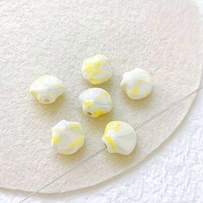 Shell Shape Handmade Porcelain Beads