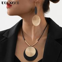 Disk Necklace For Women, Luxury And Fashionable New Pendant Necklace Jewelry Maximalist Jewelry