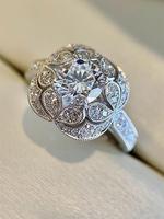 Elegant Flower Design Rhinestone Decorated Ring, Exquisite Trendy Ring, Fashionable Jewelry for Women As Engagement Anniversa...