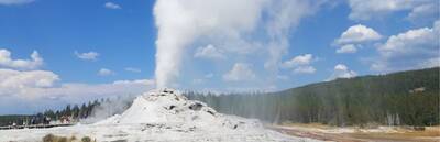 Upper Geyser Basin Tour: Yellowstone Hike from Old Faithful to Morning Glory