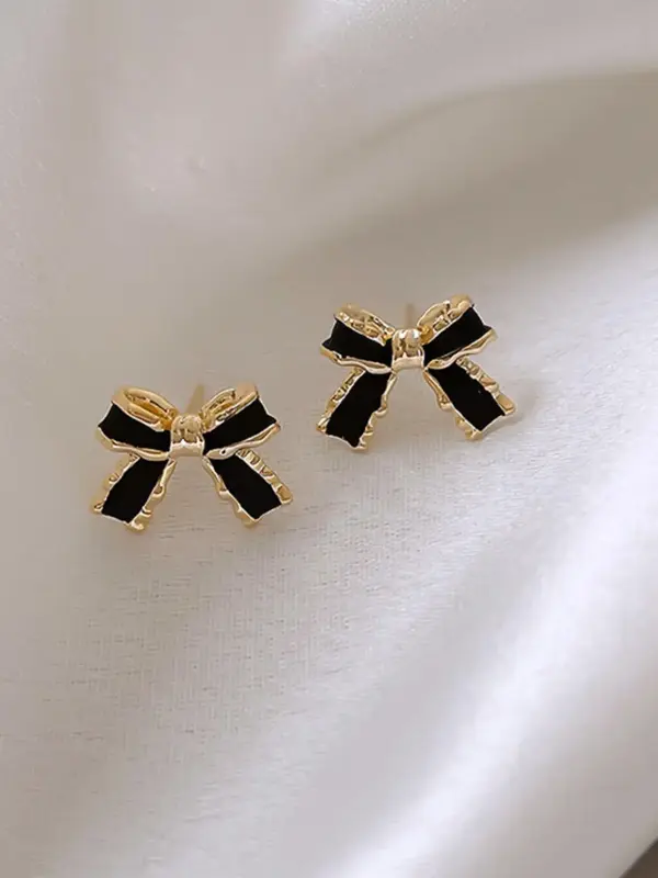 Cute Bow Decor Stud Earrings for Women, Gifts for Her, Minimalist Elegant Stud Earrings, Fashionable Ear Studs Jewelry, Elega...