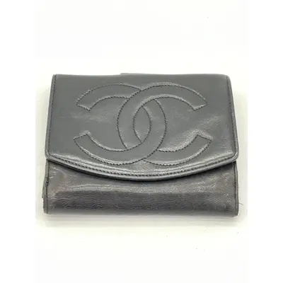 Pre-owned CHANEL Leather small leather goods PRELOVED CC Logo Black Caviar Skin Bifold Wallet. 111424 H