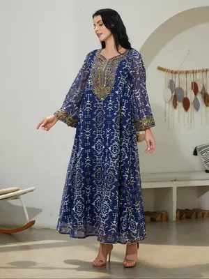 Traditional Style Embroidered Kaftan Dress for Women, Long Sleeve Maxi Dress, Elegant Middle Eastern Fashion, Perfect for Spe...