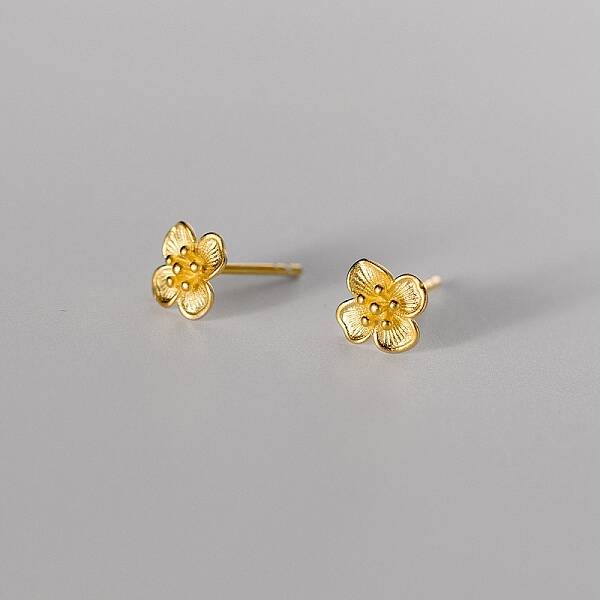 925 Sterling Silver Stud Earrings