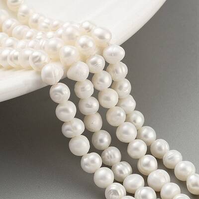 Natural Cultured Freshwater Pearl Beads Strands