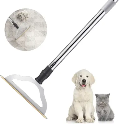 47â Adjustable Long Handle Carpet Rake Pet Hair Remover, Dog & Cat Hair Remover
