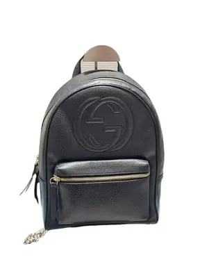 Pre-owned GUCCI pebbled calfskin leather Backpacks Soho Chain Backpack in Black with Adjustable Gold Chain Straps & External ...
