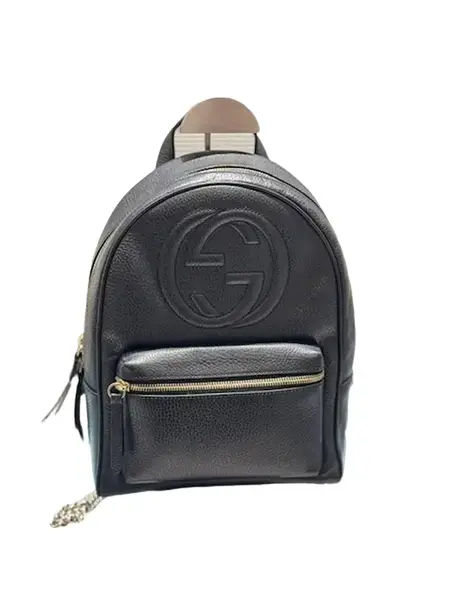 Pre-owned GUCCI pebbled calfskin leather Backpacks Soho Chain Backpack in Black with Adjustable Gold Chain Straps & External ...