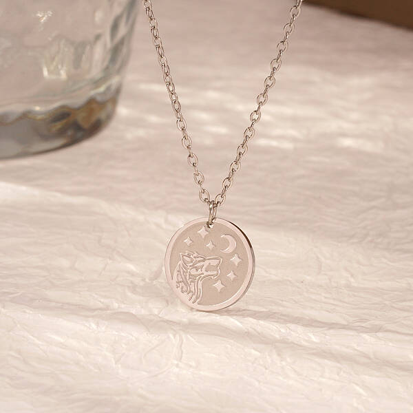 Stylish Stainless Steel Wolf Head Pendant Necklaces for Women's Daily Wear