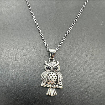 Alloy Pendant Necklaces