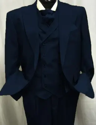 Classic Fit Suit - Pleated Pants - Athletic Fit Suits - Executive Cut Suit