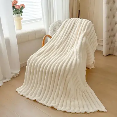 Solid Color Blanket, 1 Count 400GSM Soft Comfortable Warm Throw, Air-conditioned Room Blanket, Warm Nap Blanket for Home Off...