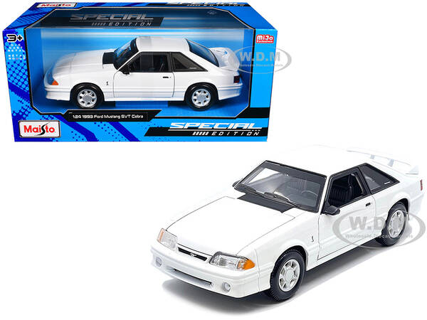 1993 Ford Mustang SVT Cobra White \