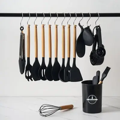 Silicone Kitchen Utensil Set, 20/44pcs/set Non-stick Wooden Handle Kitchen Cooking Utensil Set with Utensil Holder, Summer fo...