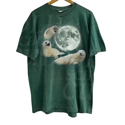 Three Baby Seal Vintage Graphic T-shirts, Retro Sea Dog Moon Tshirt, Relaxed Washed Unisex Adult Tee, Seal Lovers, Cute Sea D...