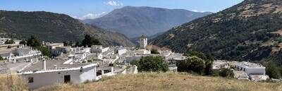 Captivating Capileira: From Rebel Stronghold to Hiking Haven