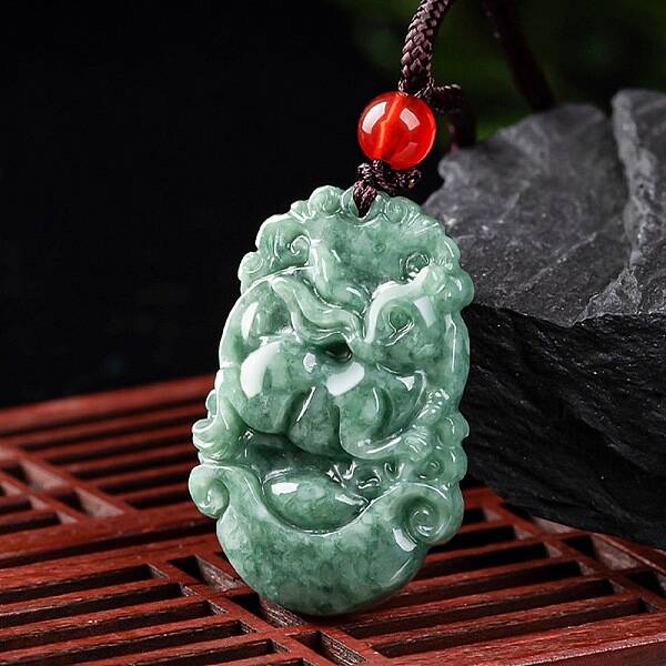 Natural Jadeite Pendant Necklaces