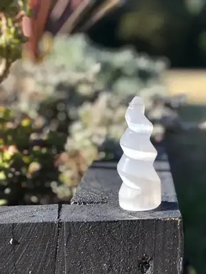 Selenite Tower