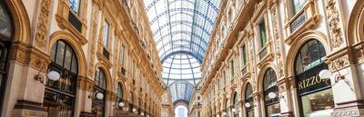 Milan Fashion Tour: A Guide to Quadrilatero della Moda with Context