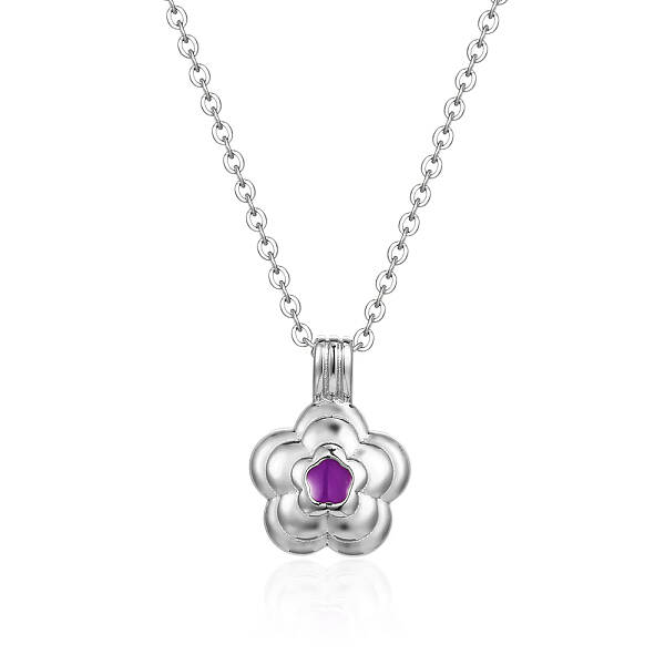 Flower Pattern Pendant Necklaces