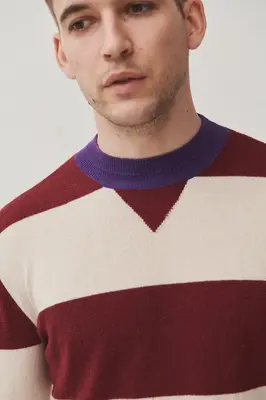Claude | Red / Ivory | | Size: L