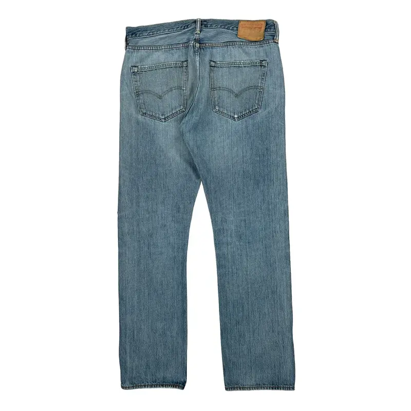 501 Levis Jeans - 36W 33L Light Wash Denim | Size: 36″ waist