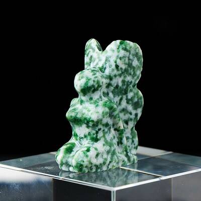 Natural Qinghai Jade Sculpture Display Decorations