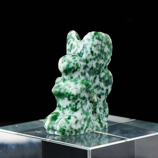 Natural Qinghai Jade Sculpture Display Decorations