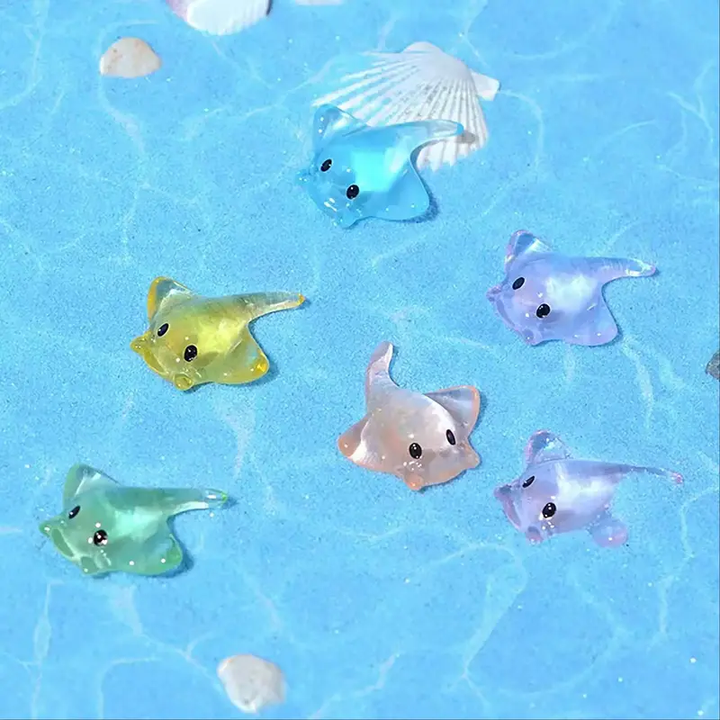 Mini Cute Undersea Manta Ray Design Fish Tank Resin Decorations (20pcs/set), Micro Landscape Small Resin Ornament, Fish Tan...