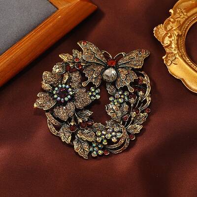 Butterfly Wreath Rhinestone Brooch Pin