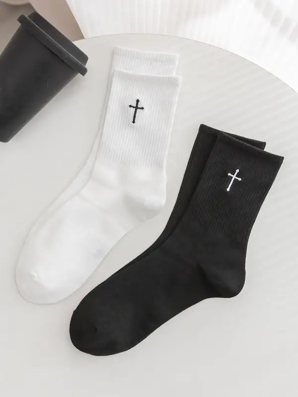 Men's 2 Pairs Cross Print Crew Socks, Multi-pack Casual Soft Comfortable Breathable Mid-calf Socks For Daily Wear, Men's Hosi...