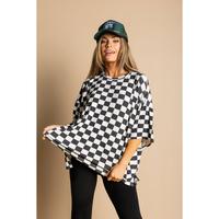 Day Dreamer Checkered Top [S-3X]