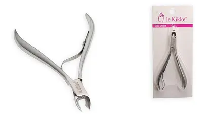 Nail nippers