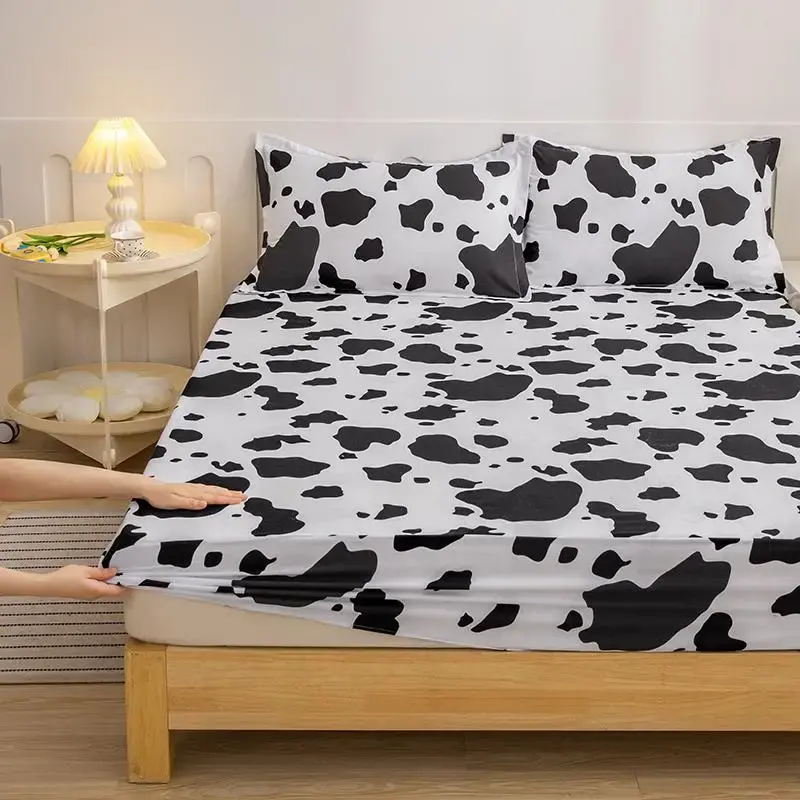 Cow Pattern Bedspread & Pillowcase without Filler, 3 Counts/set Double Bed Fitted Sheet with Elastic Pocket, Comfortable Bedd...