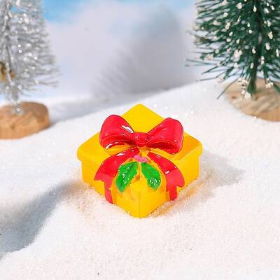 Christmas Resin Gift Box Ornaments