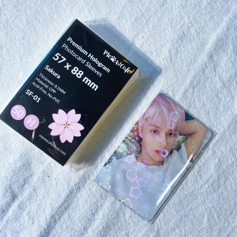 [57x88mm] Meowcafe Premium Holographic CPP Photocard Sleeve - [Hologram Sakura] (SF-01)